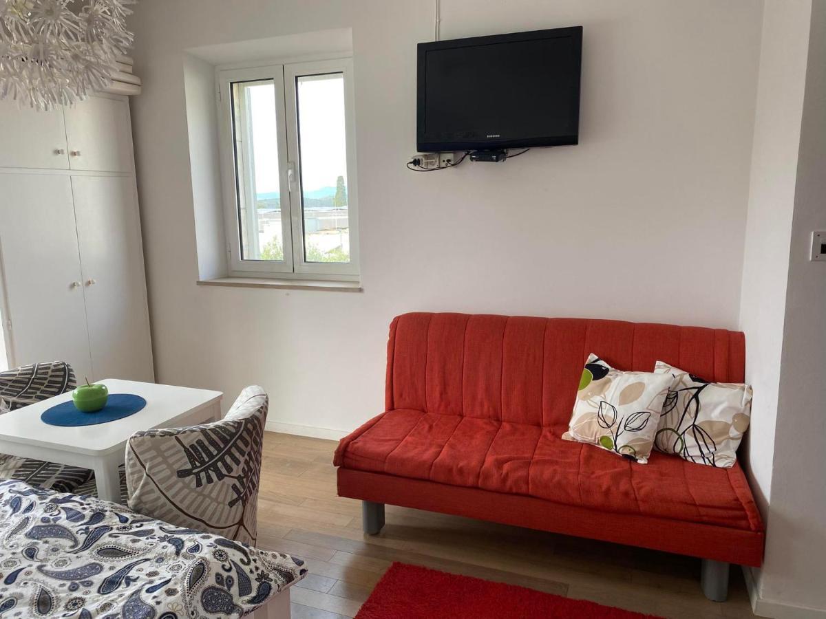 Terrace Apartment Хвар Экстерьер фото