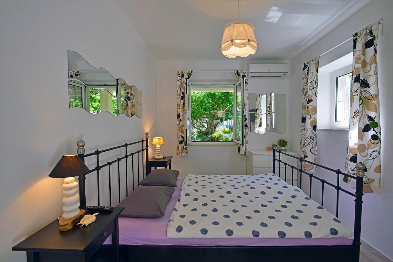 Terrace Apartment Хвар Экстерьер фото