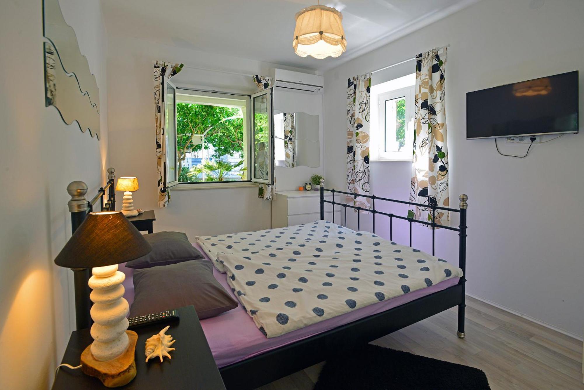 Terrace Apartment Хвар Экстерьер фото