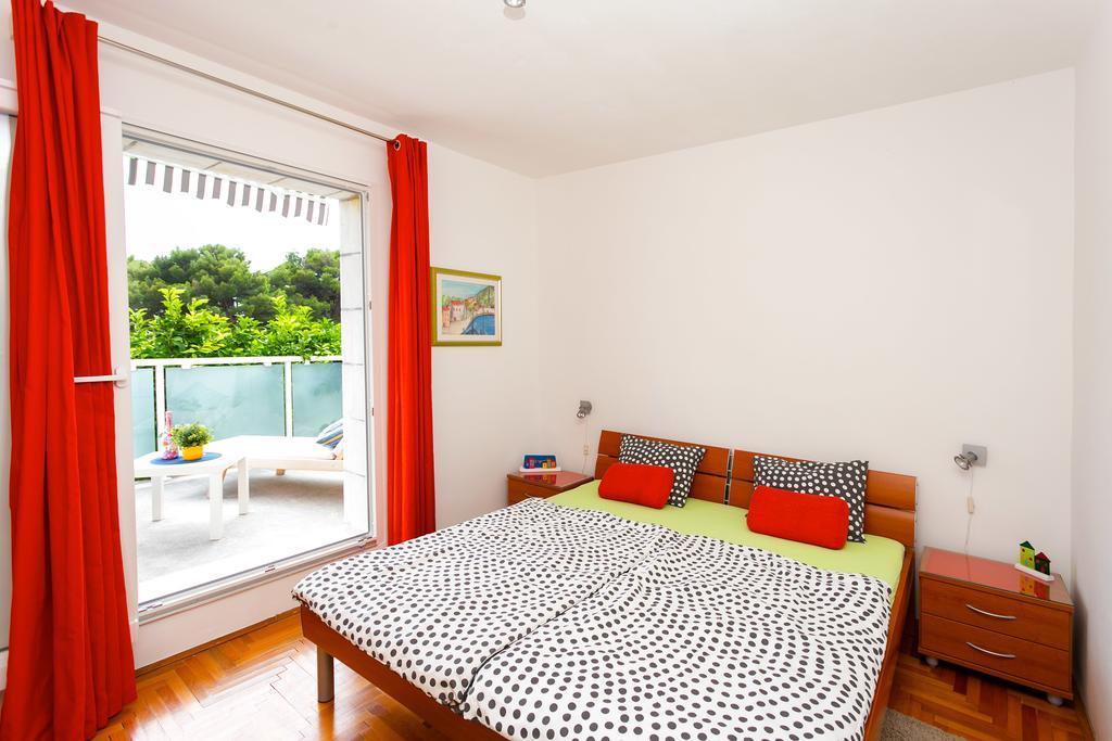 Terrace Apartment Хвар Экстерьер фото